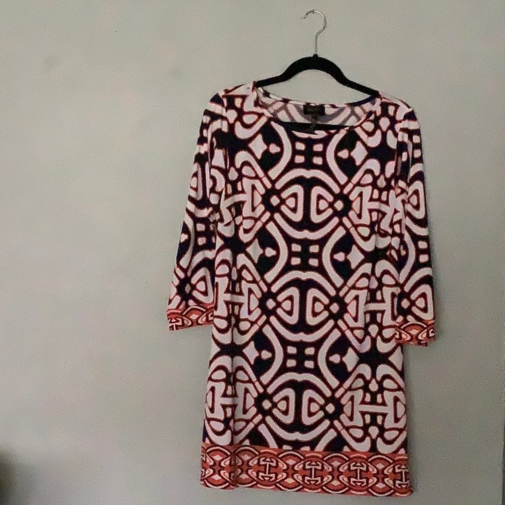 Beautiful dress size 12 by laundry